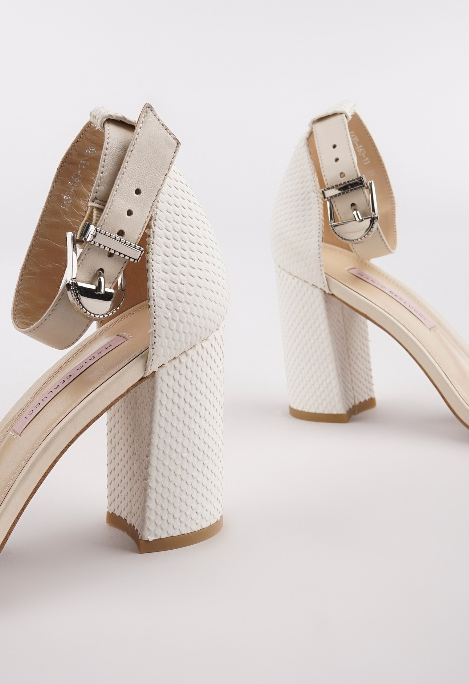 Босоножки на каблуке Mario Berlucci Босоножки на каблуке Mario Berlucci