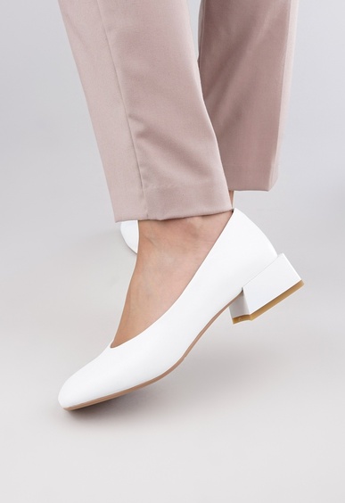 Туфли на низком каблуке Mario Berlucci Туфли на низком каблуке Mario Berlucci