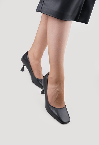 Туфли на шпильке Mario Berlucci Туфли на шпильке Mario Berlucci