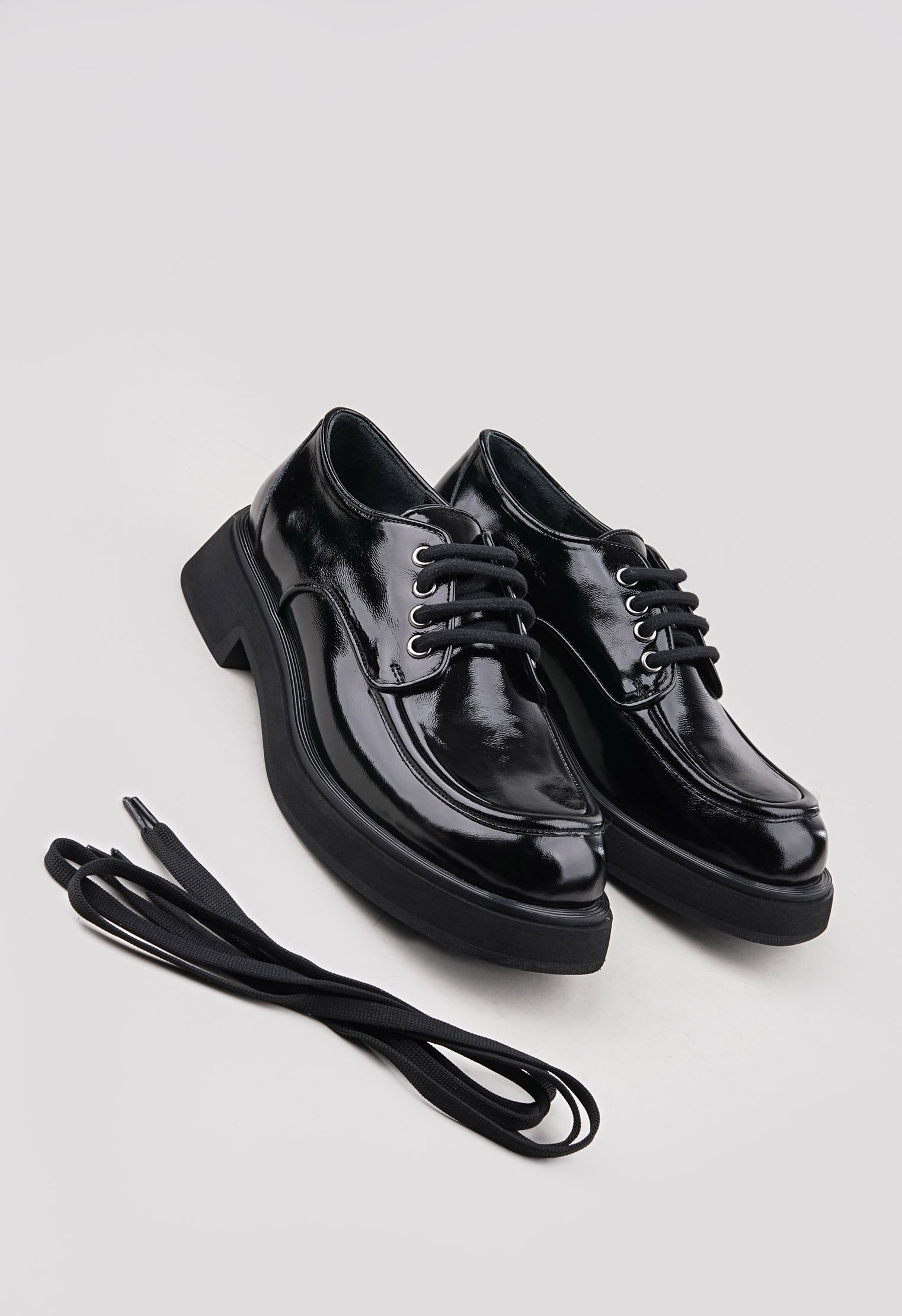 Туфли на низком каблуке Mario Berlucci Туфли на низком каблуке Mario Berlucci