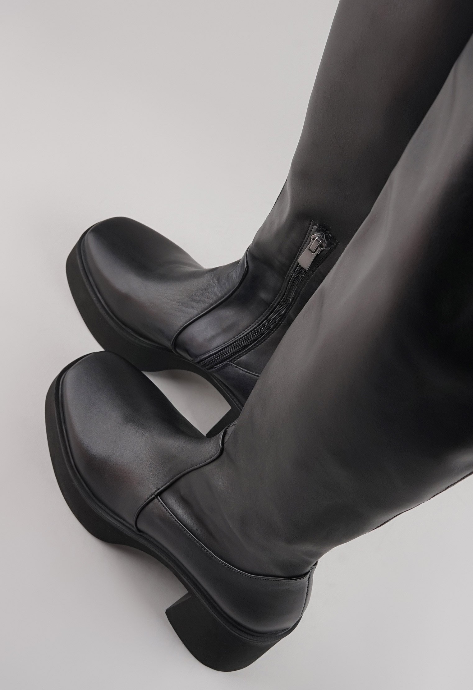 Сапоги на платформе Mario Berlucci Сапоги на платформе Mario Berlucci