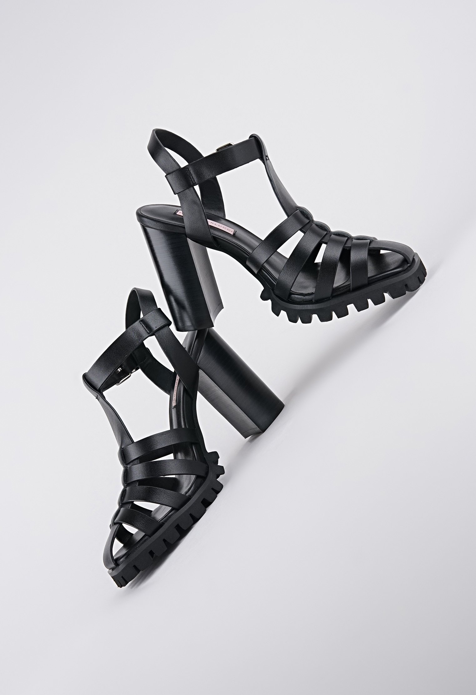 Босоножки на каблуке Mario Berlucci Босоножки на каблуке Mario Berlucci