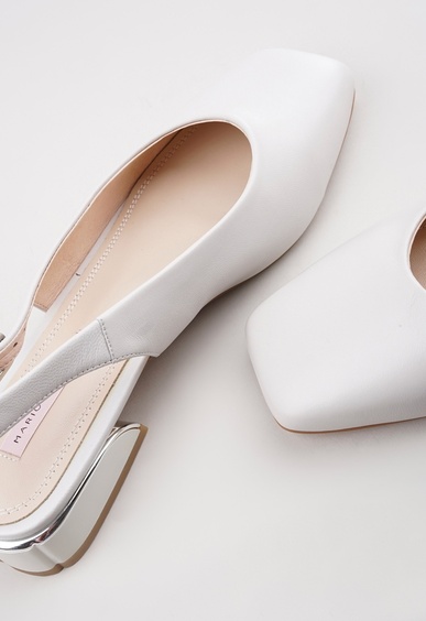 Туфли на низком каблуке Mario Berlucci Туфли на низком каблуке Mario Berlucci