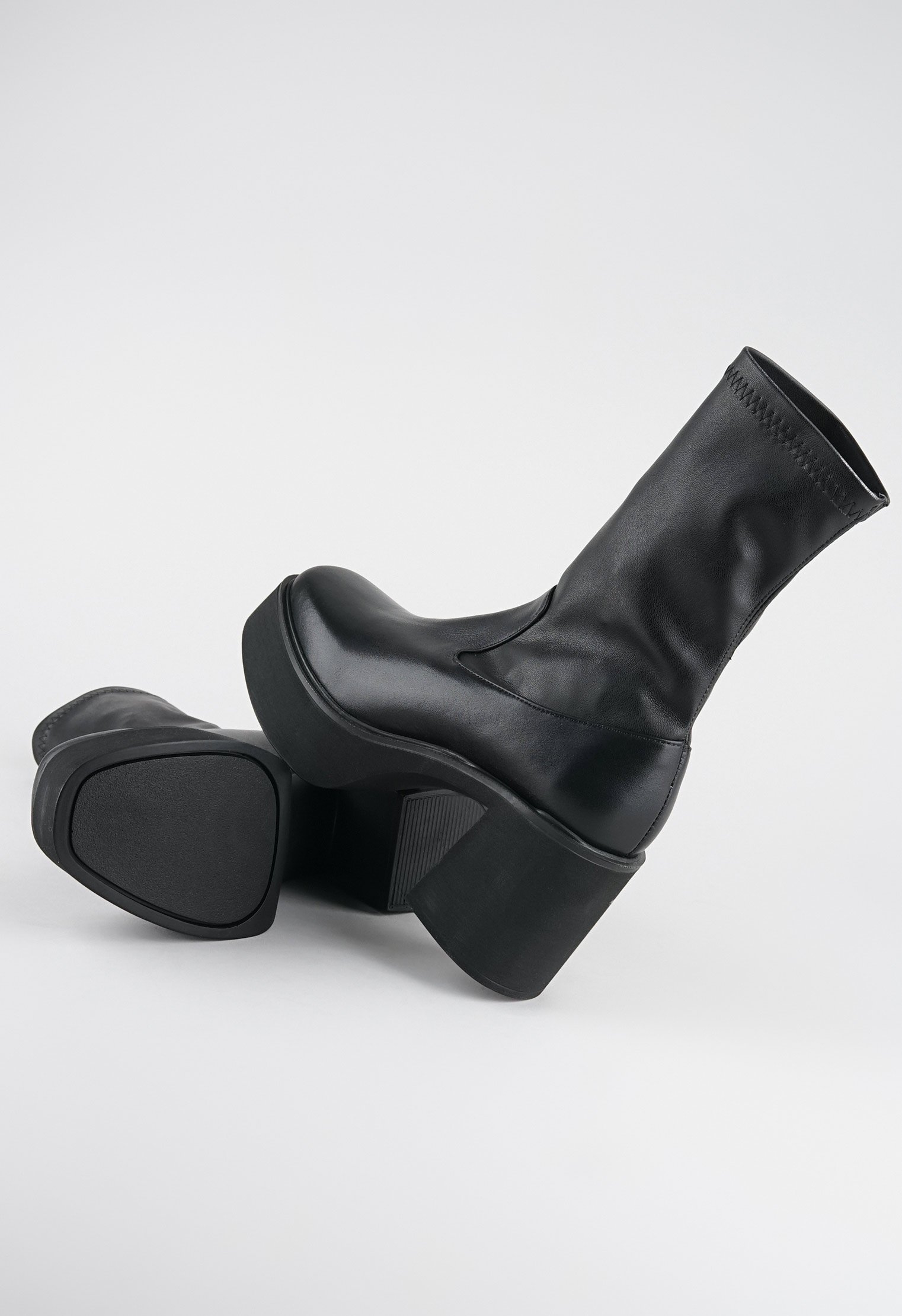 Ботильоны Mario Berlucci Ботильоны Mario Berlucci