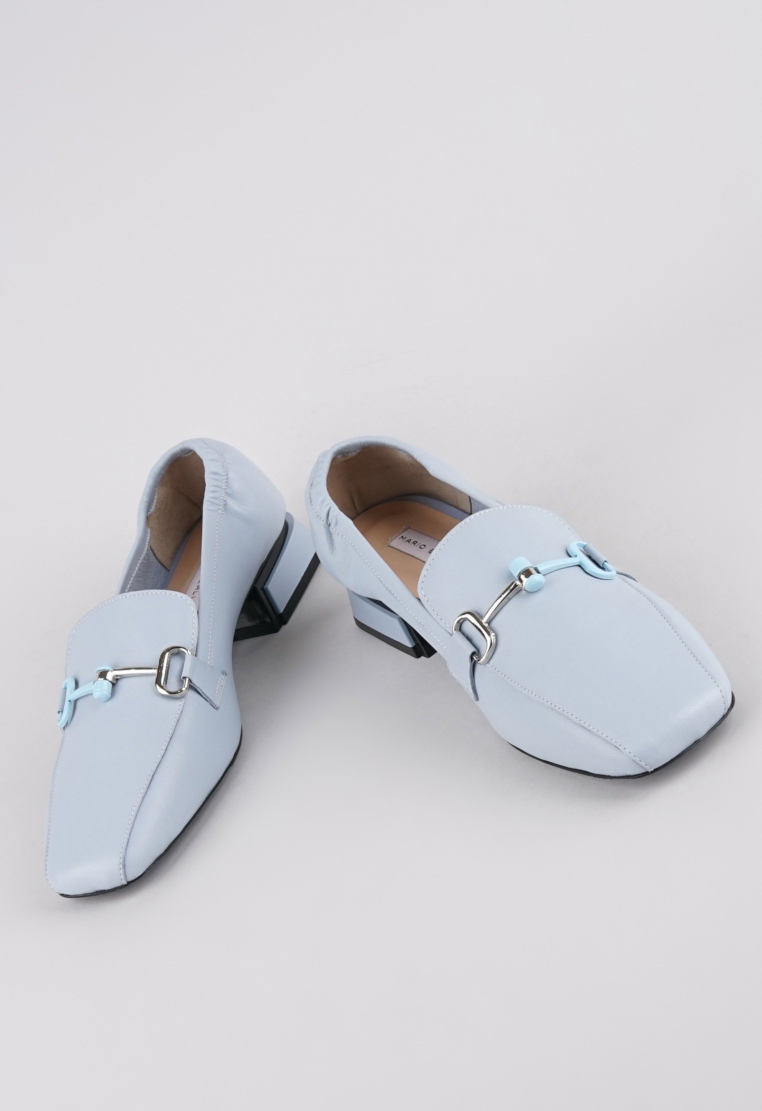 Туфли на низком каблуке Mario Berlucci Туфли на низком каблуке Mario Berlucci