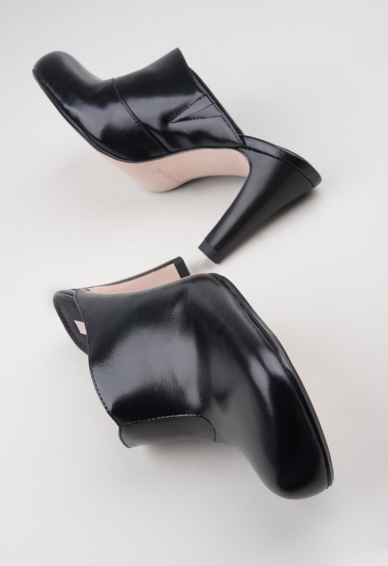 Сабо Mario Berlucci Сабо Mario Berlucci