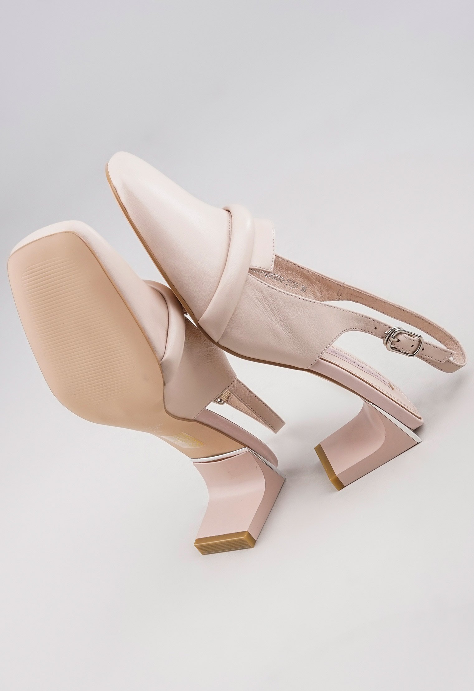 Туфли на каблуке Mario Berlucci Туфли на каблуке Mario Berlucci