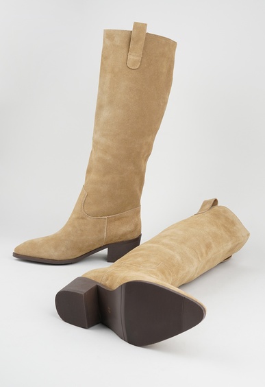 Сапоги на низком каблуке Mario Berlucci Сапоги на низком каблуке Mario Berlucci