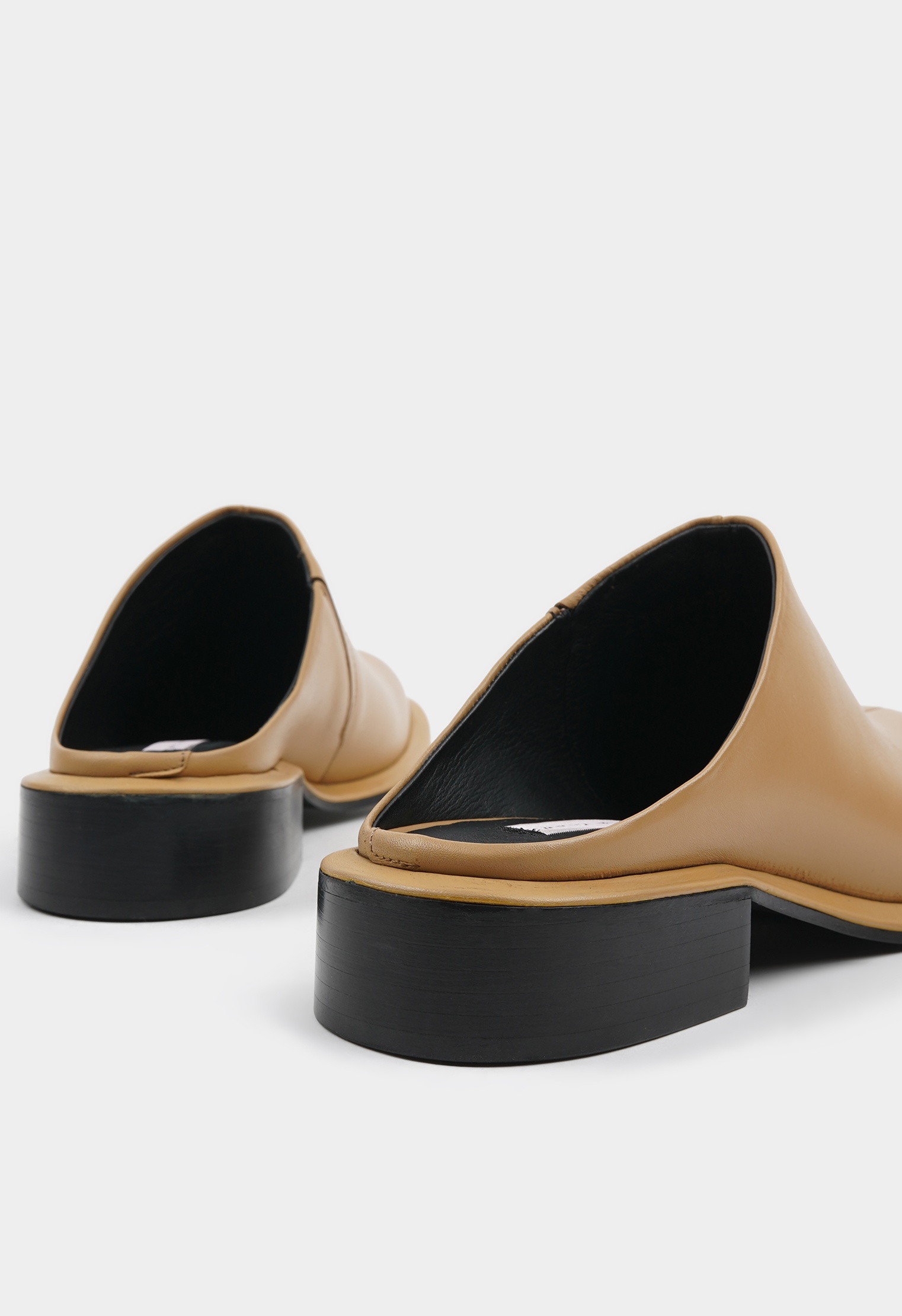 Сабо Mario Berlucci Сабо Mario Berlucci