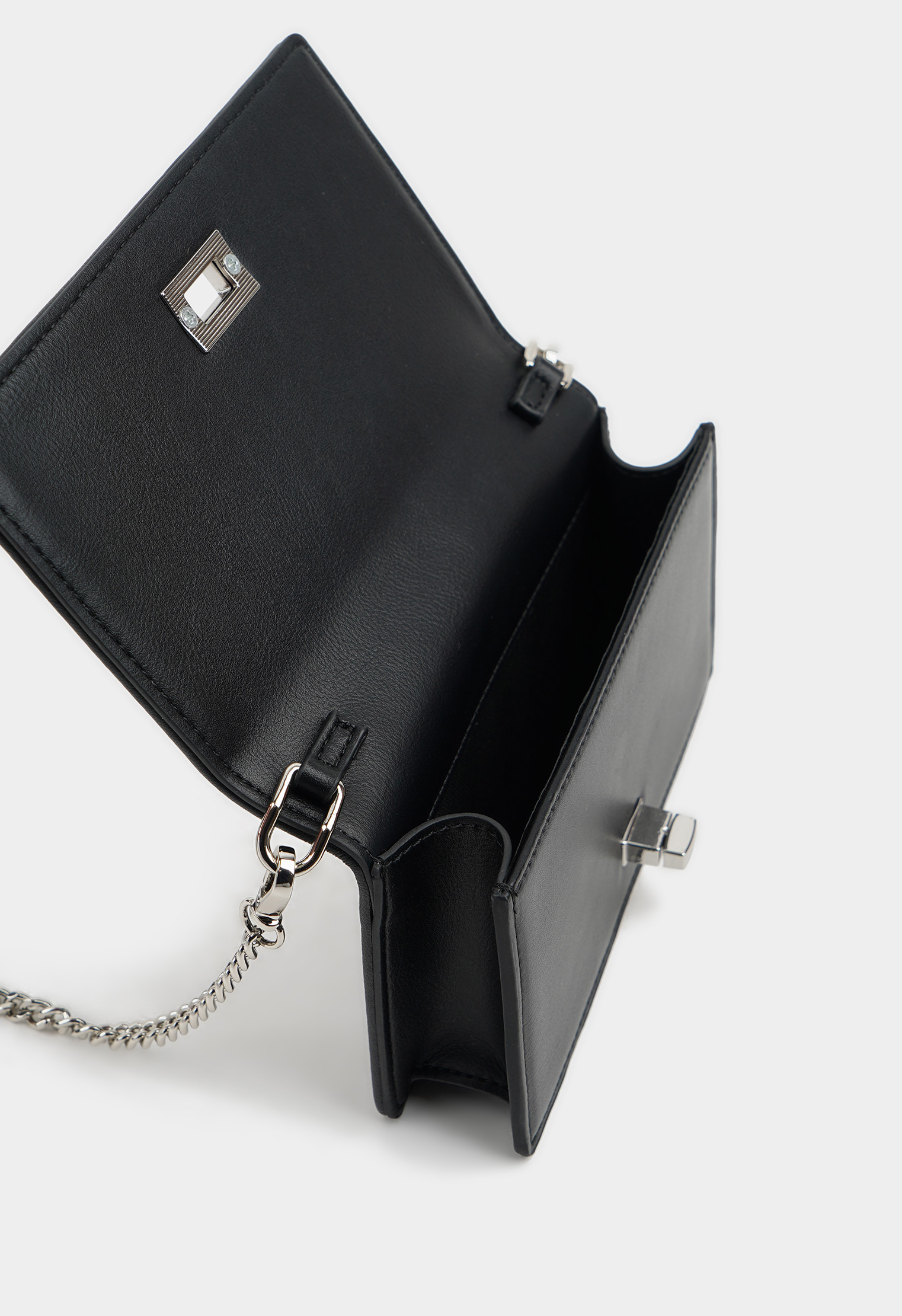 Клатчи Mario Berlucci Клатчи Mario Berlucci