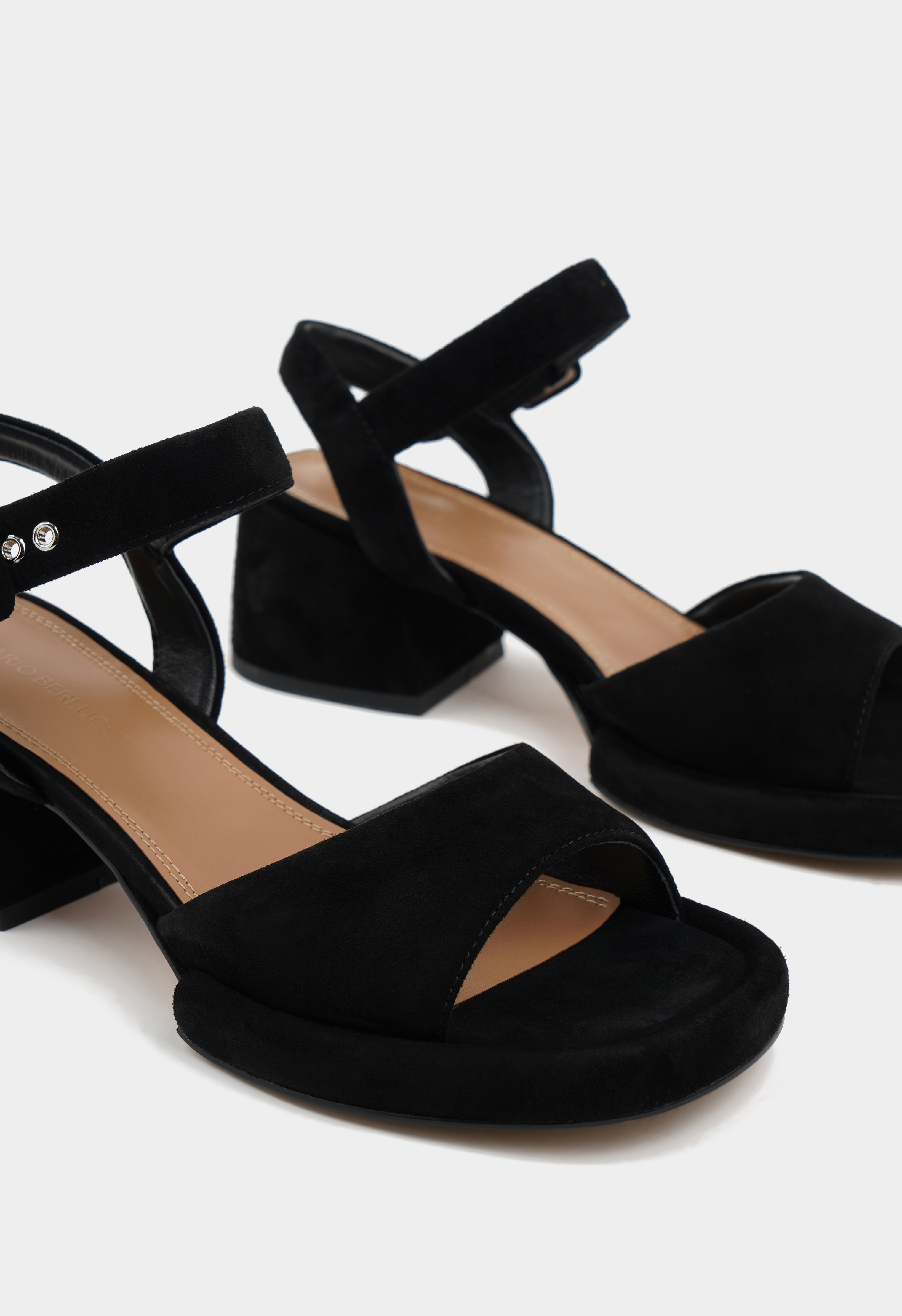 Босоножки Mario Berlucci Босоножки Mario Berlucci