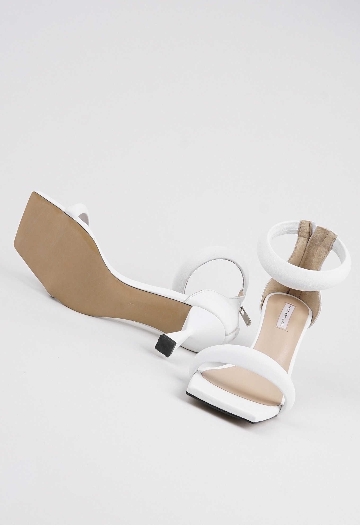 Босоножки на шпильке Mario Berlucci Босоножки на шпильке Mario Berlucci