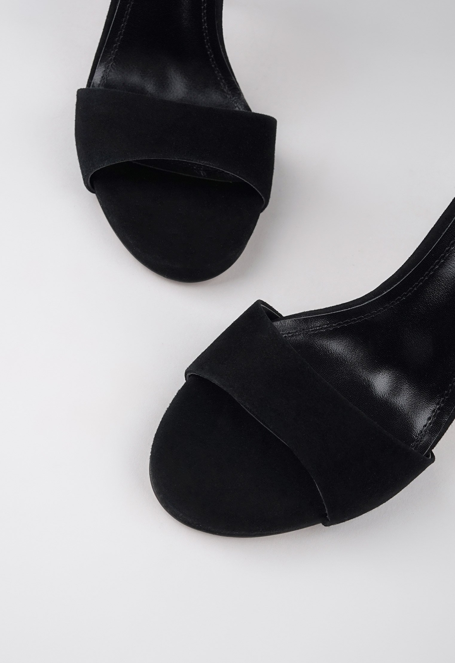 Босоножки на шпильке Mario Berlucci Босоножки на шпильке Mario Berlucci