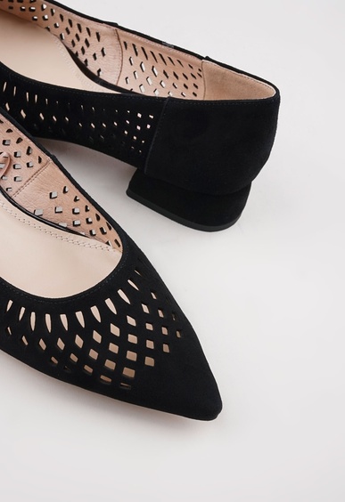 Туфли на низком каблуке Mario Berlucci Туфли на низком каблуке Mario Berlucci