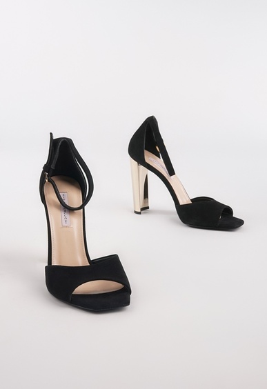 Босоножки на каблуке Mario Berluchi Босоножки на каблуке Mario Berluchi