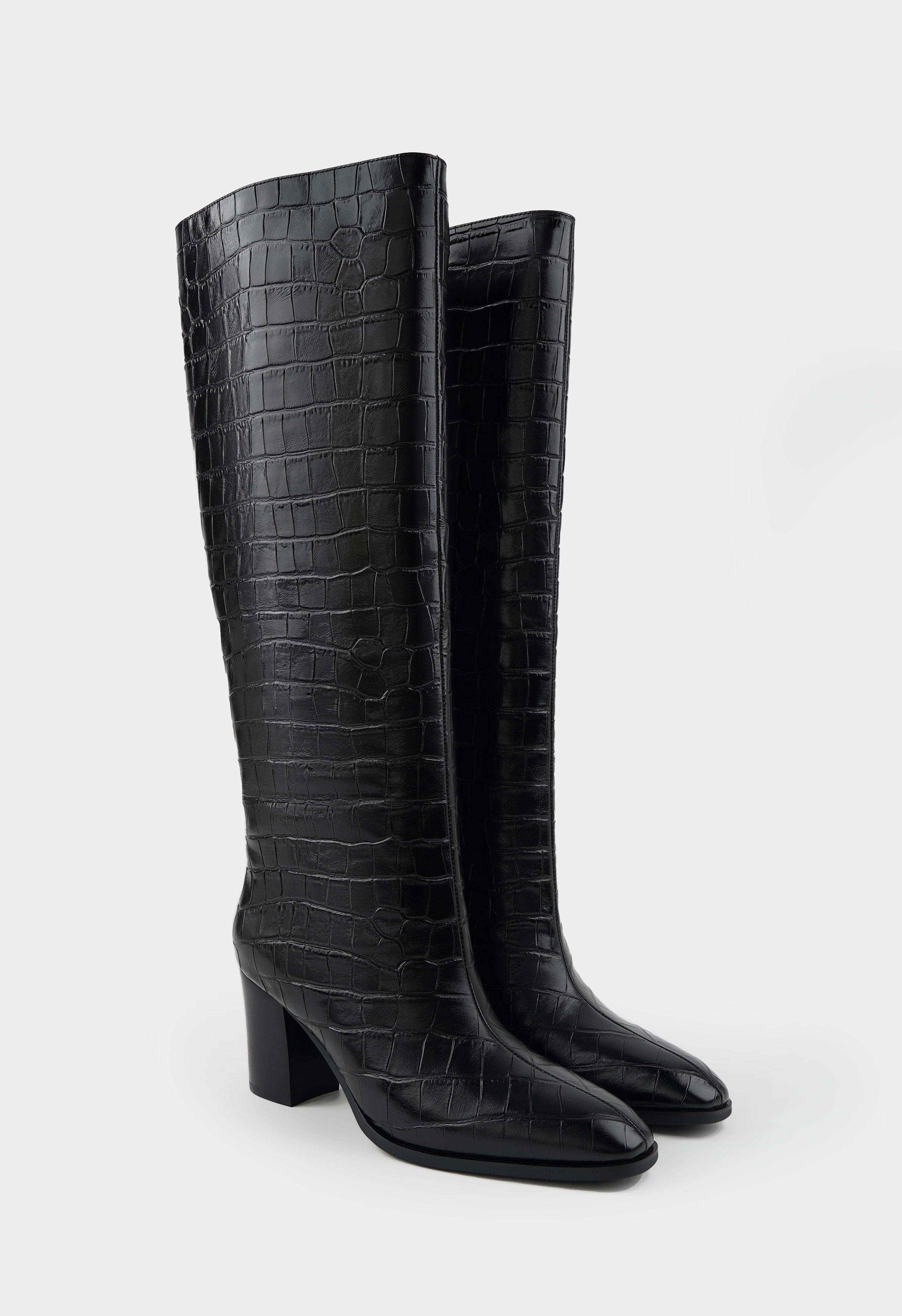 Mario Berlucci 2-H44-1