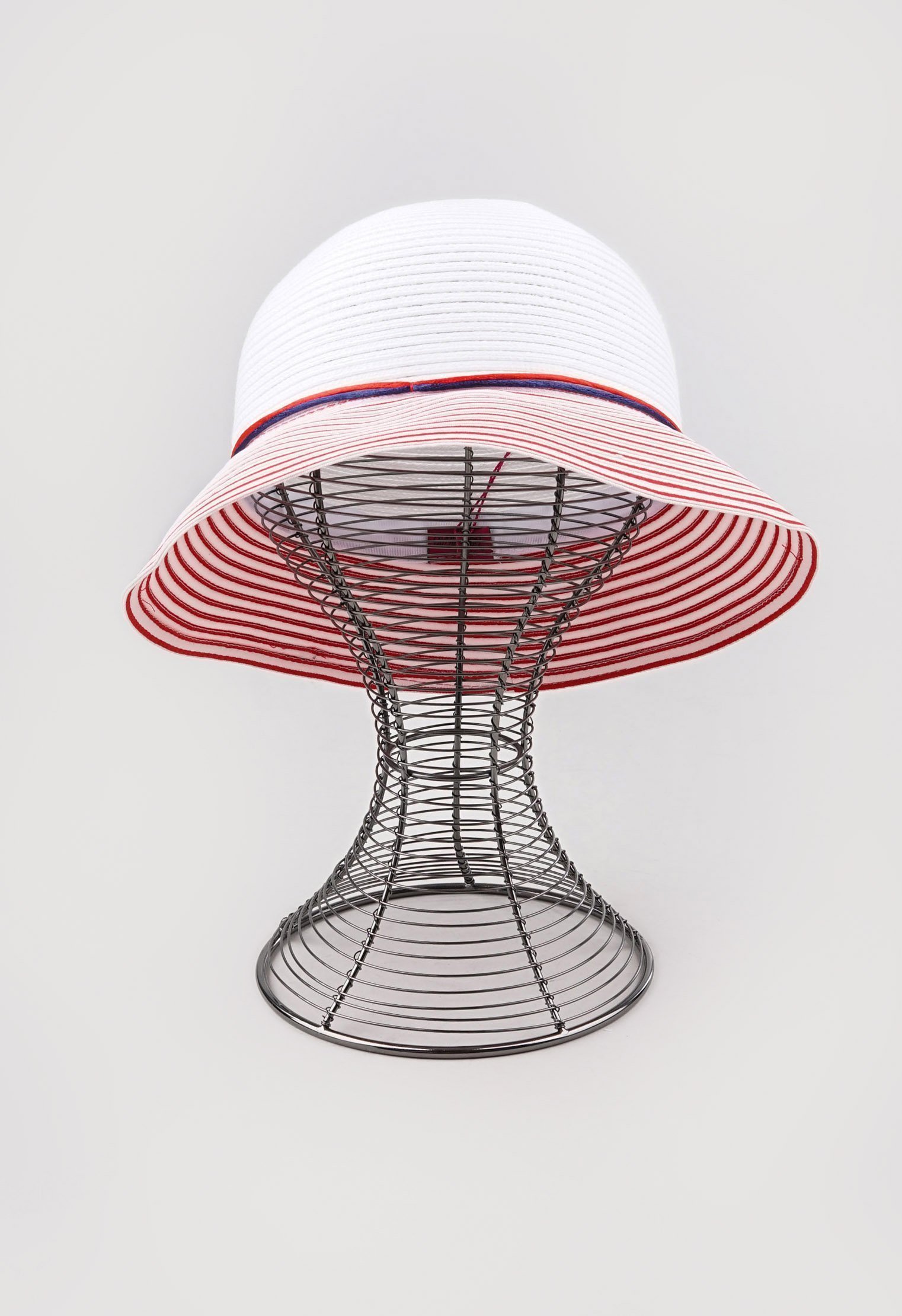 Головные уборы Delmare Головные уборы Delmare