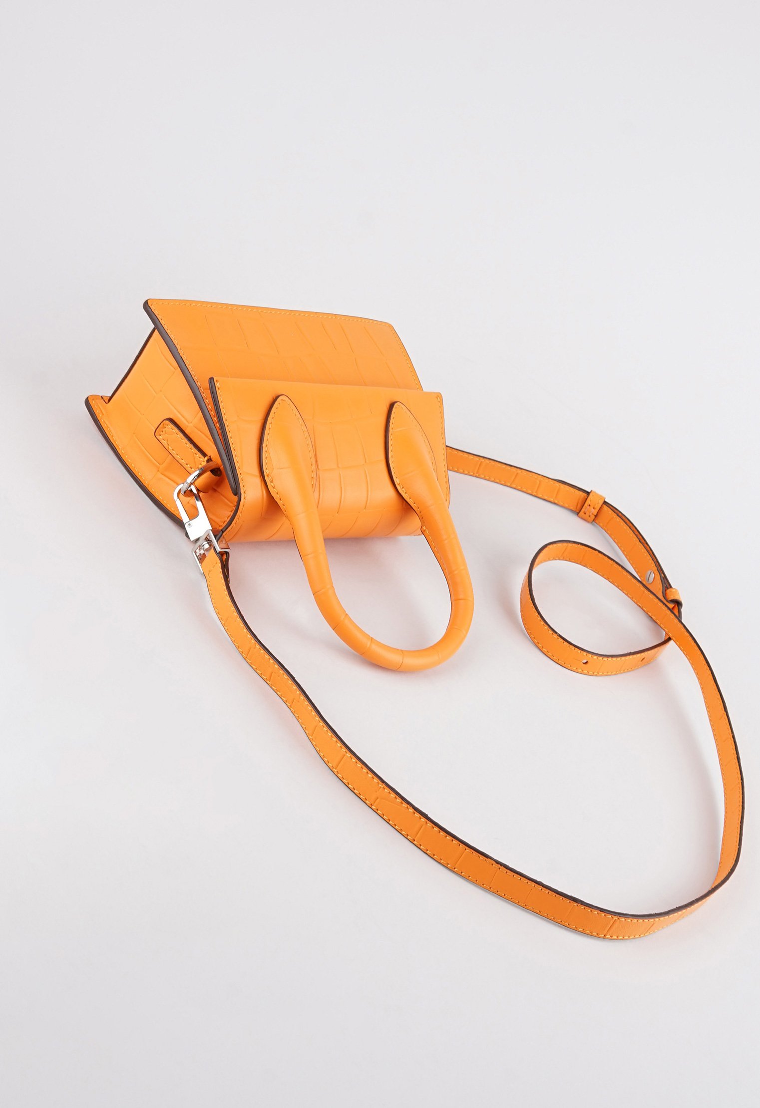 Сумки с ручками Mario Berlucci Сумки с ручками Mario Berlucci