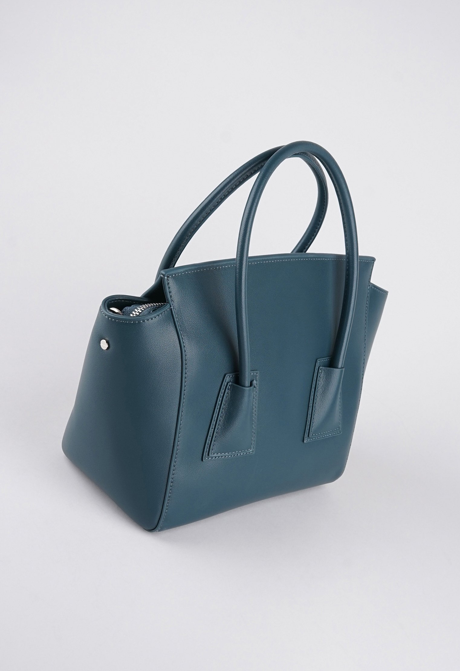 Сумки с ручками Mario Berlucci Сумки с ручками Mario Berlucci