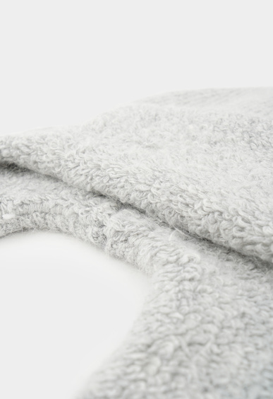 Шапки и капоры Mario Berlucci Шапки и капоры Mario Berlucci