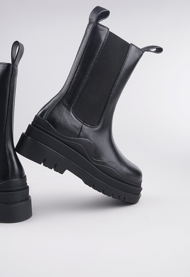 Mario Berlucci  Mario Berlucci