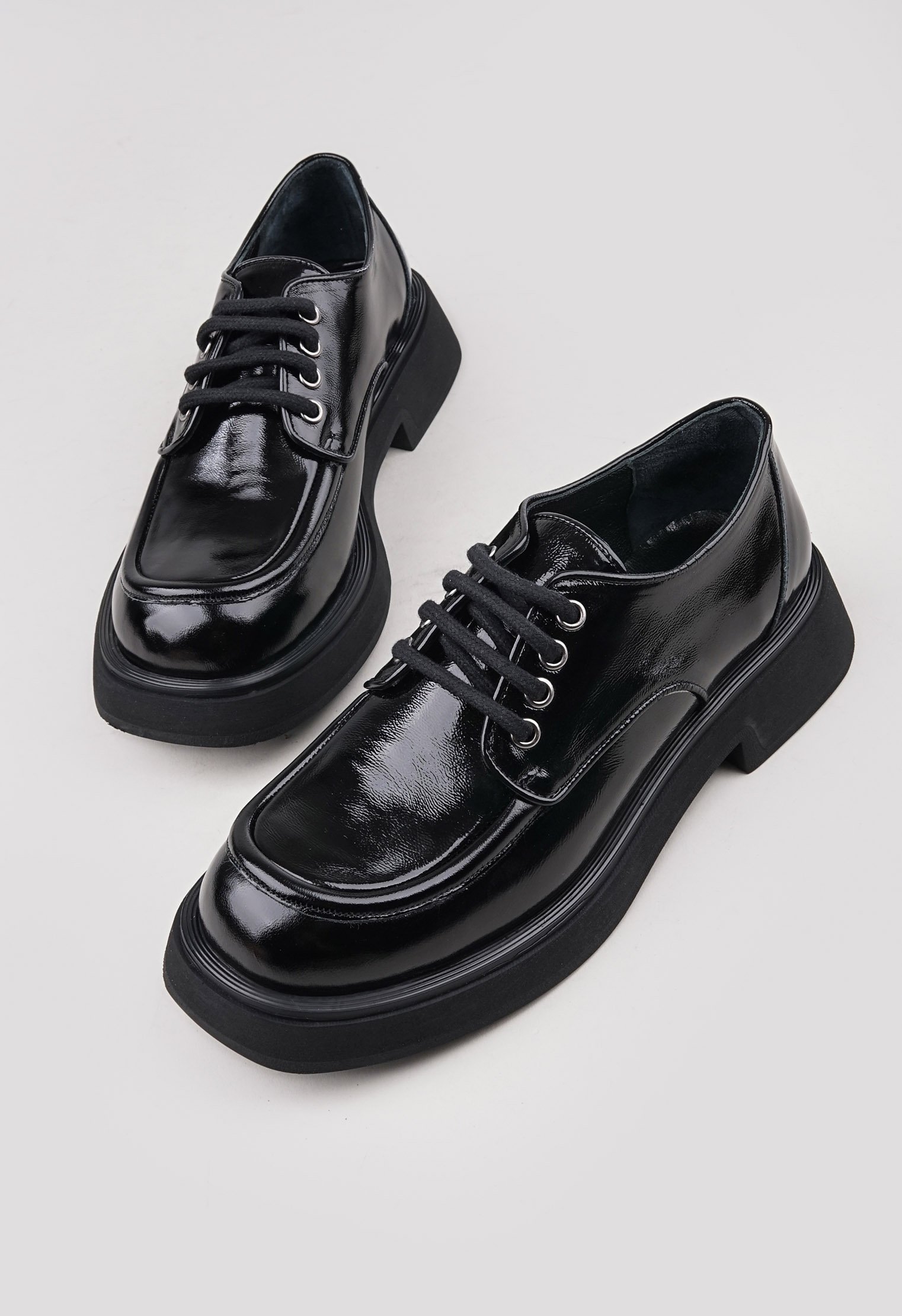 Туфли на низком каблуке Mario Berlucci Туфли на низком каблуке Mario Berlucci