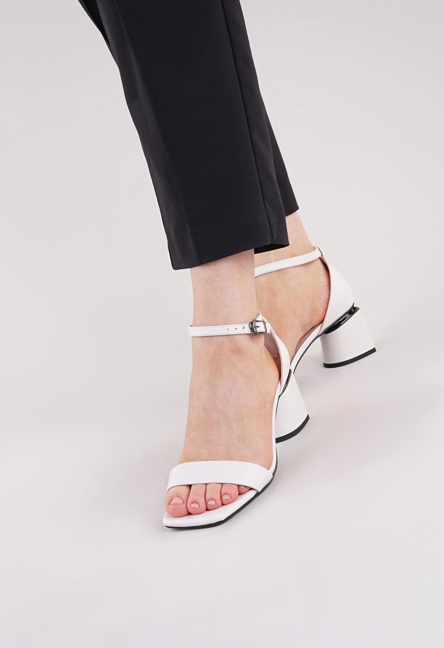 Босоножки на каблуке Mario Berlucci Босоножки на каблуке Mario Berlucci