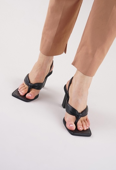 Босоножки на каблуке Mario Berlucci Босоножки на каблуке Mario Berlucci