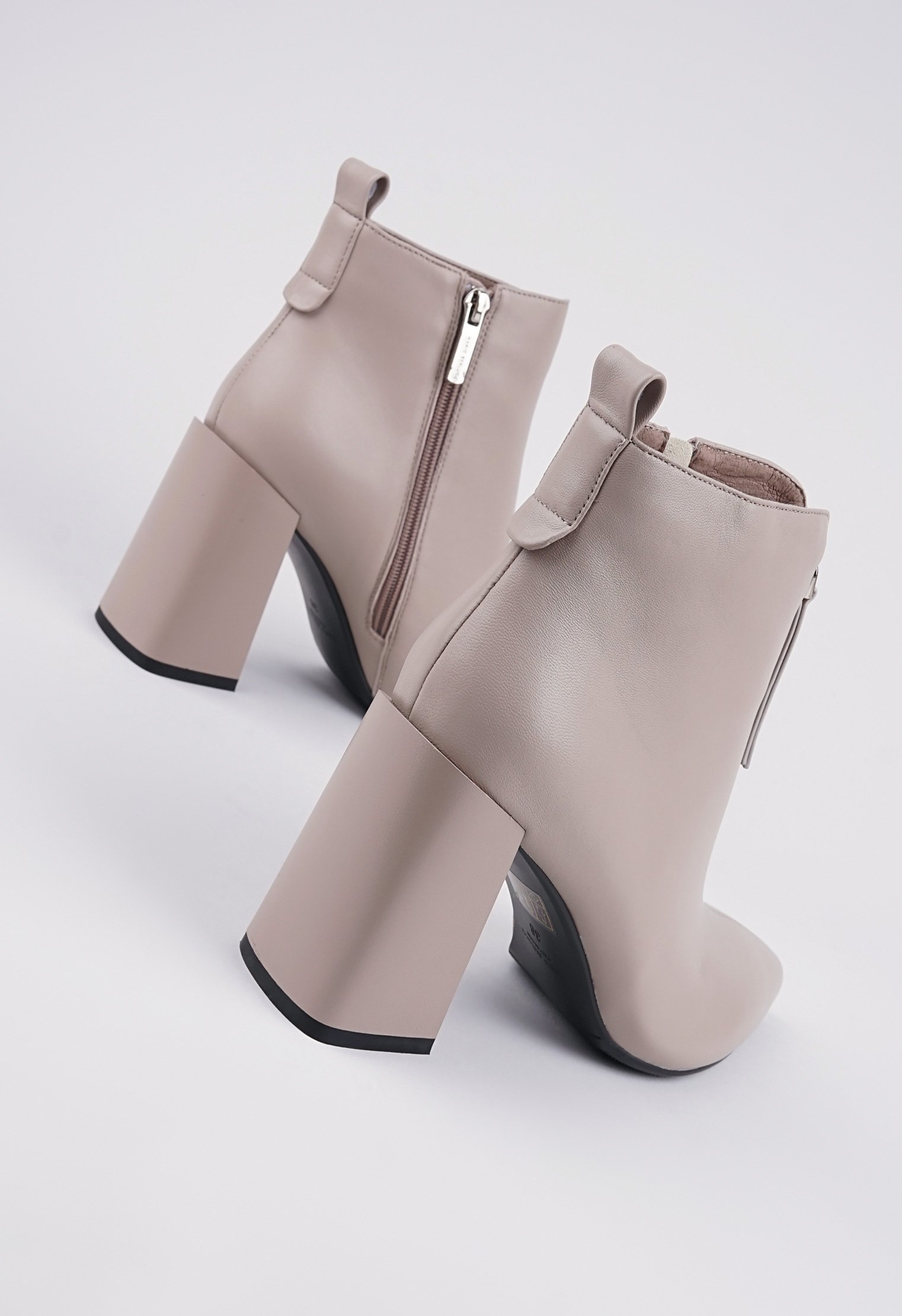 Ботильоны Mario Berlucci Ботильоны Mario Berlucci