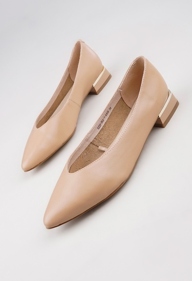 Туфли на низком каблуке Mario Berlucci Туфли на низком каблуке Mario Berlucci