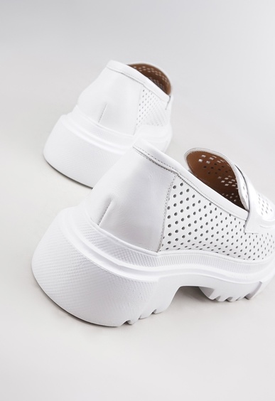 Туфли на низком каблуке Mario Berlucci Туфли на низком каблуке Mario Berlucci