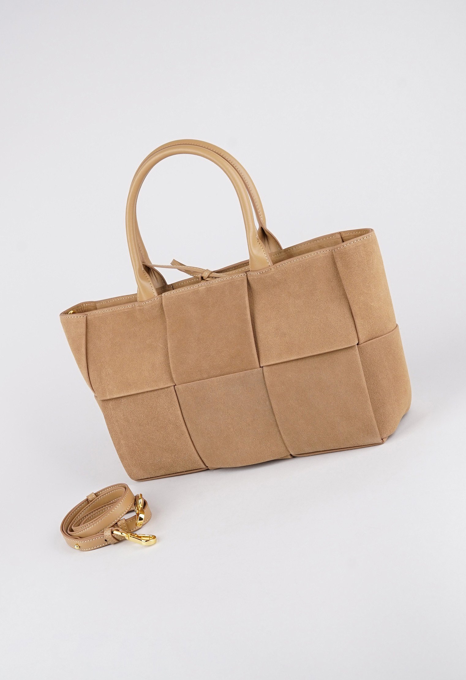 Сумки с ручками Mario Berlucci Сумки с ручками Mario Berlucci