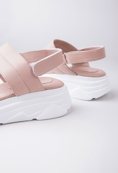 Босоножки на платформе Mario Berluchi Босоножки на платформе Mario Berluchi