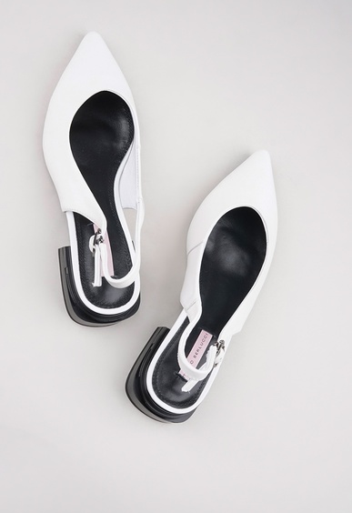 Туфли на низком каблуке Mario Berlucci Туфли на низком каблуке Mario Berlucci