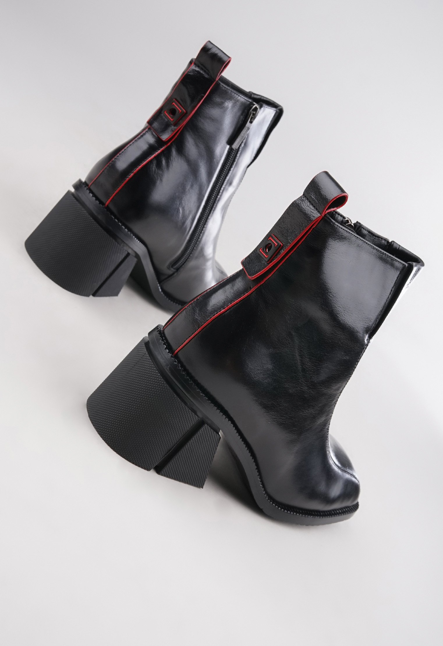 Ботильоны Mario Berlucci Ботильоны Mario Berlucci