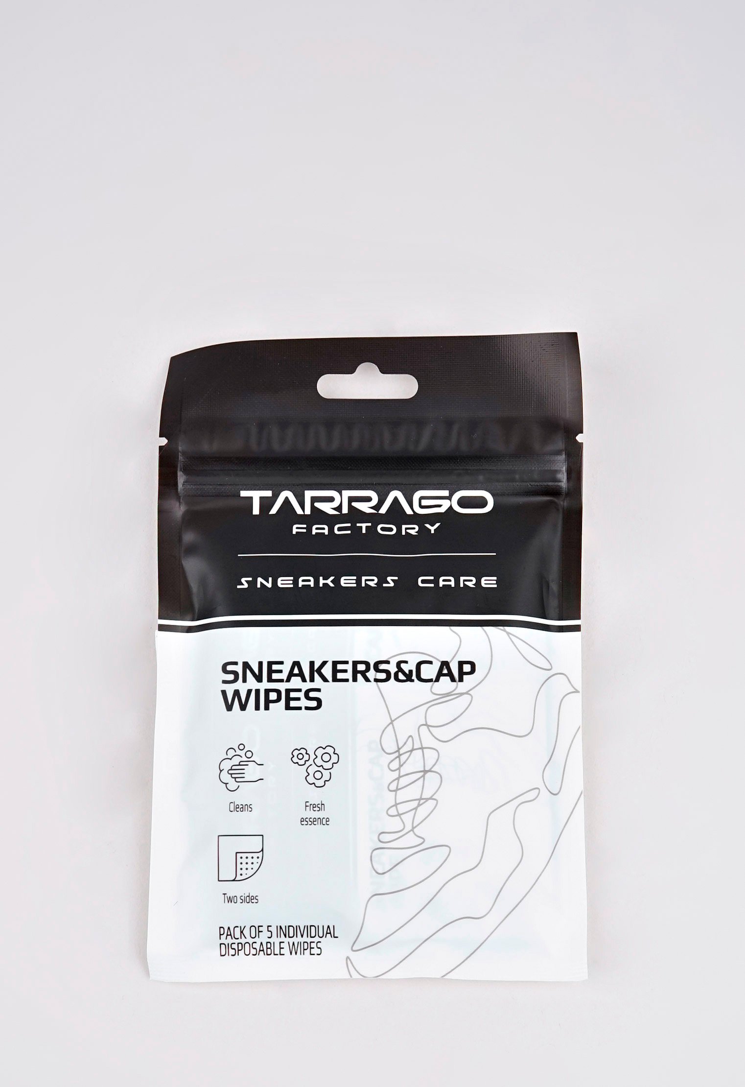 цена Уход за обувью 20-1605 TARRAGO - Салфетки SNEAKERS and CAP WIPES, для чистки кроссовок, 5шт.