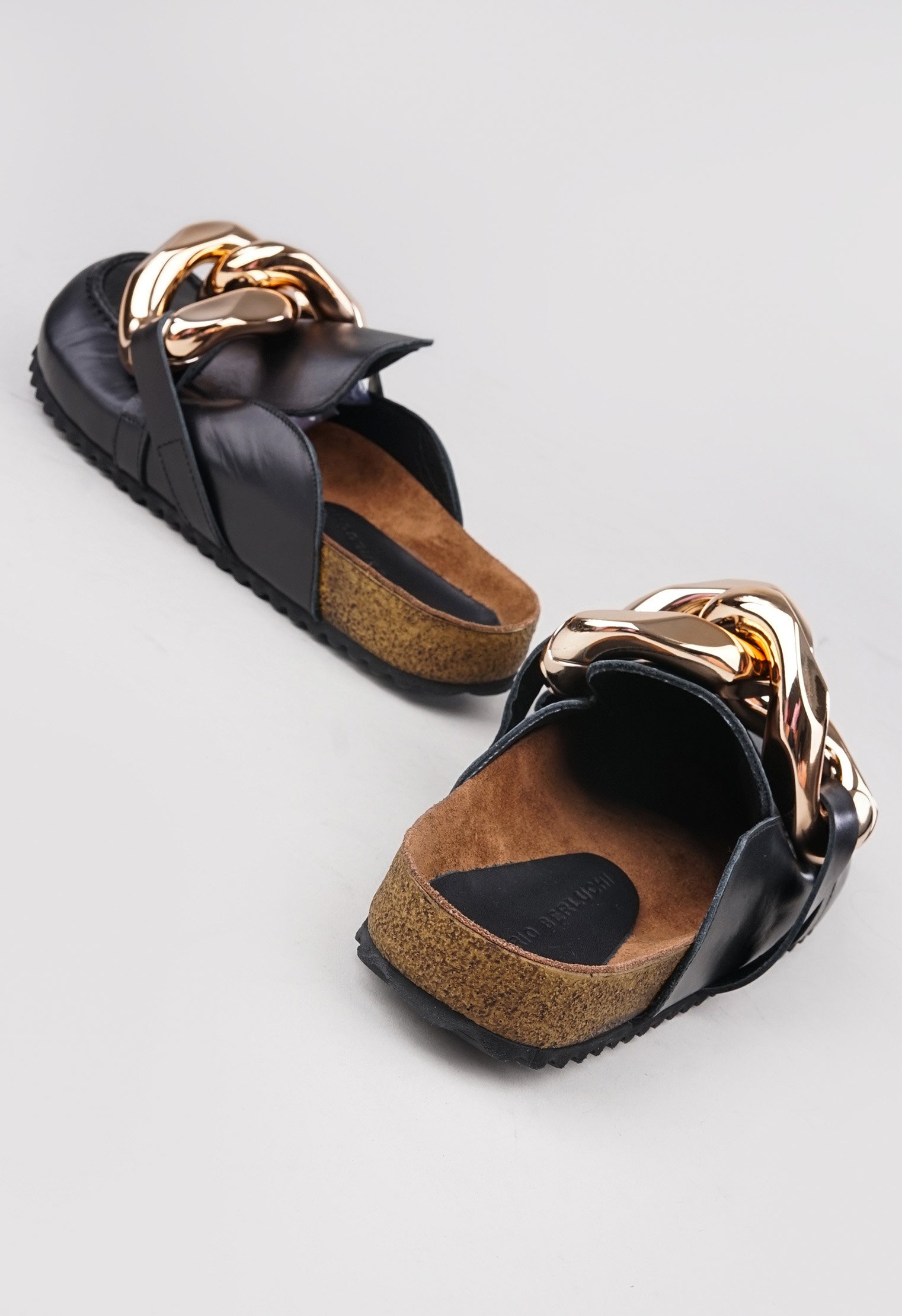 Сабо Mario Berluchi Сабо Mario Berluchi