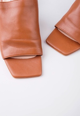 Босоножки на каблуке Mario Berluchi Босоножки на каблуке Mario Berluchi