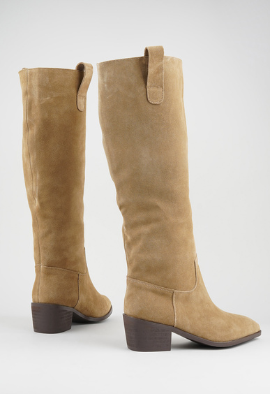 Сапоги на низком каблуке Mario Berlucci Сапоги на низком каблуке Mario Berlucci