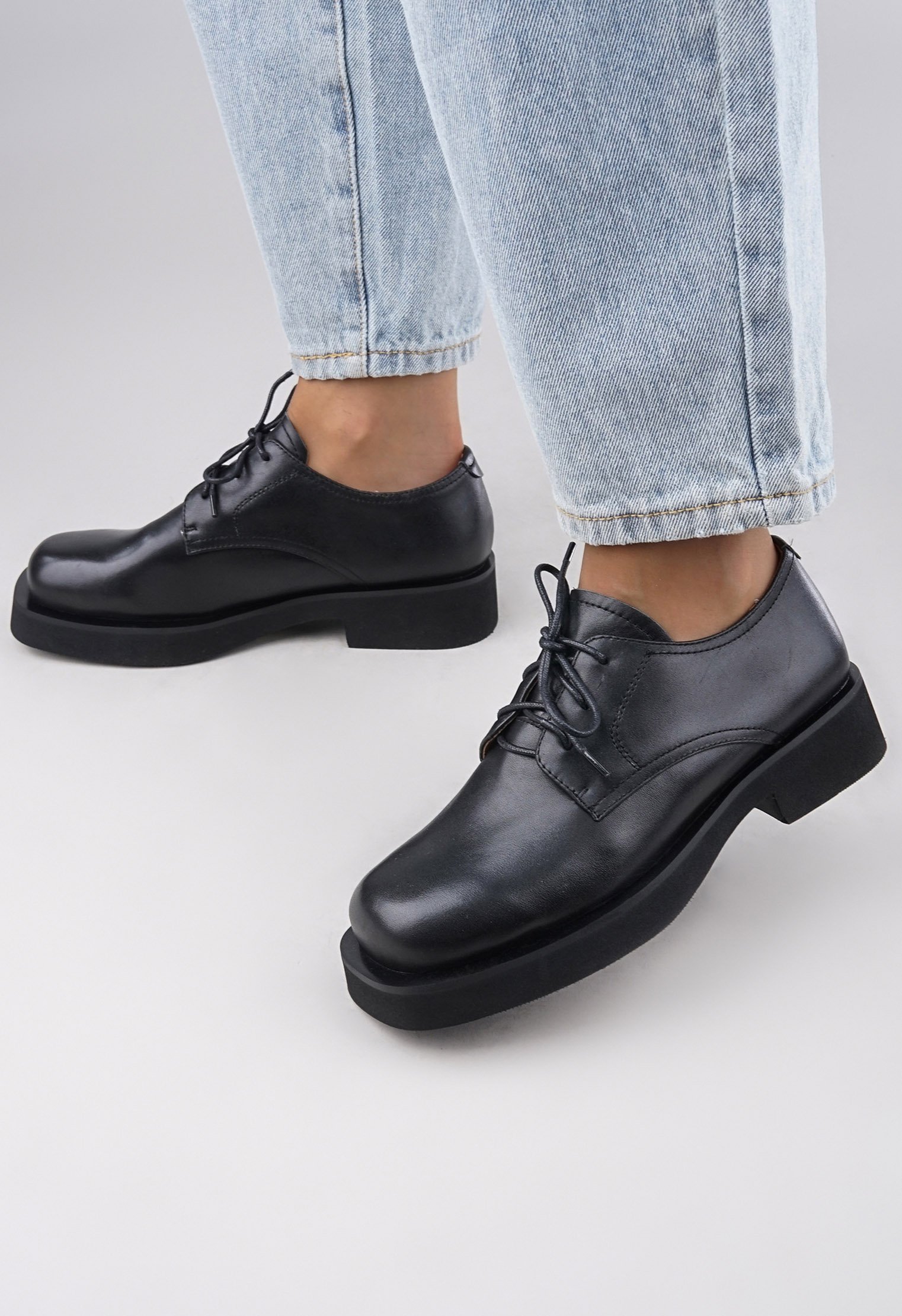 Туфли на низком каблуке Mario Berlucci Туфли на низком каблуке Mario Berlucci