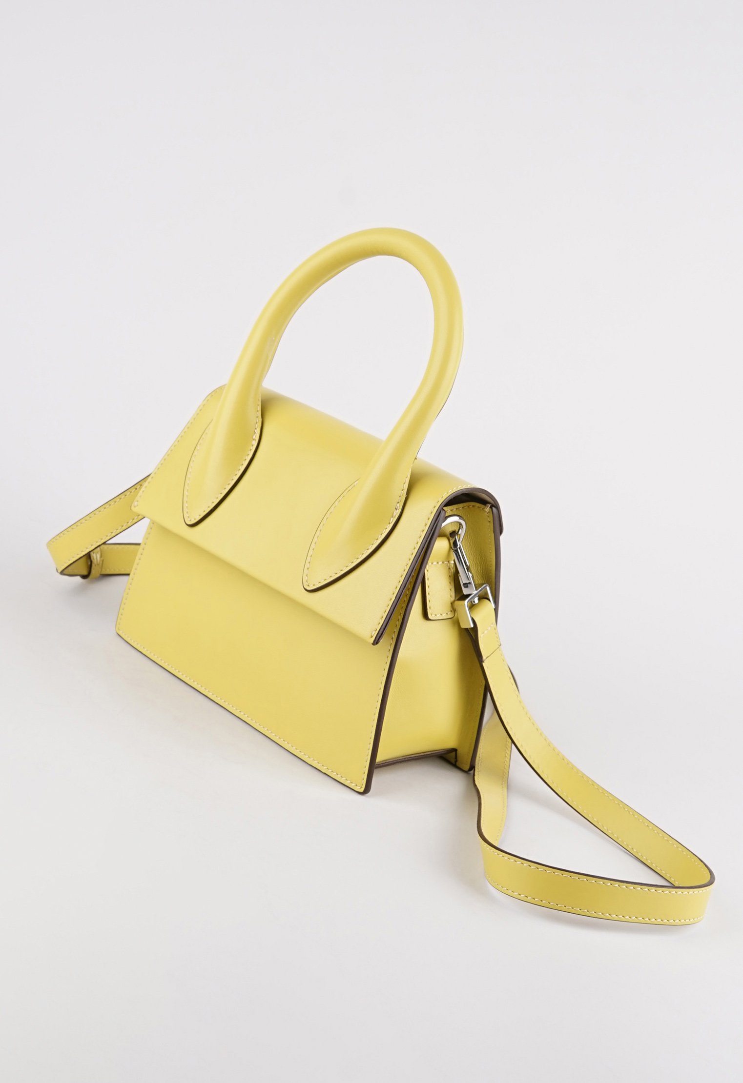 Сумки с ручками Mario Berlucci Сумки с ручками Mario Berlucci