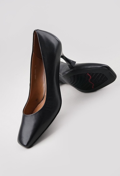 Туфли на шпильке Mario Berlucci Туфли на шпильке Mario Berlucci