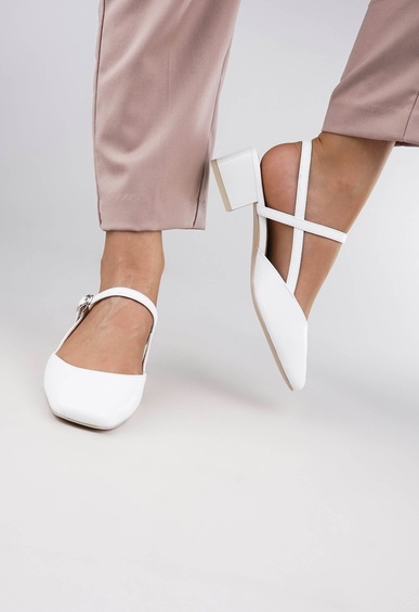 Туфли на низком каблуке Mario Berlucci Туфли на низком каблуке Mario Berlucci