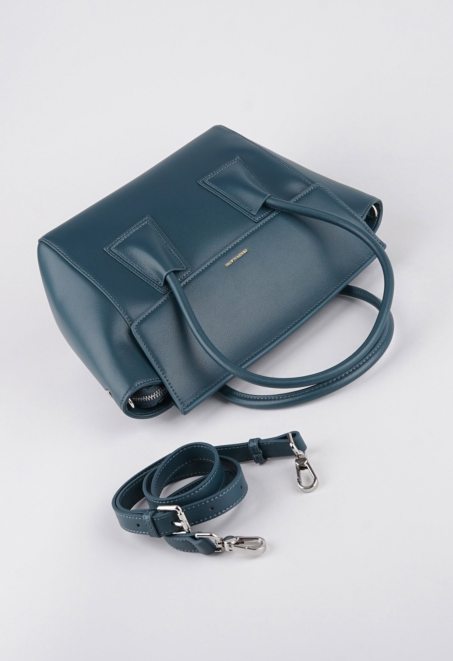 Сумки с ручками Mario Berlucci Сумки с ручками Mario Berlucci