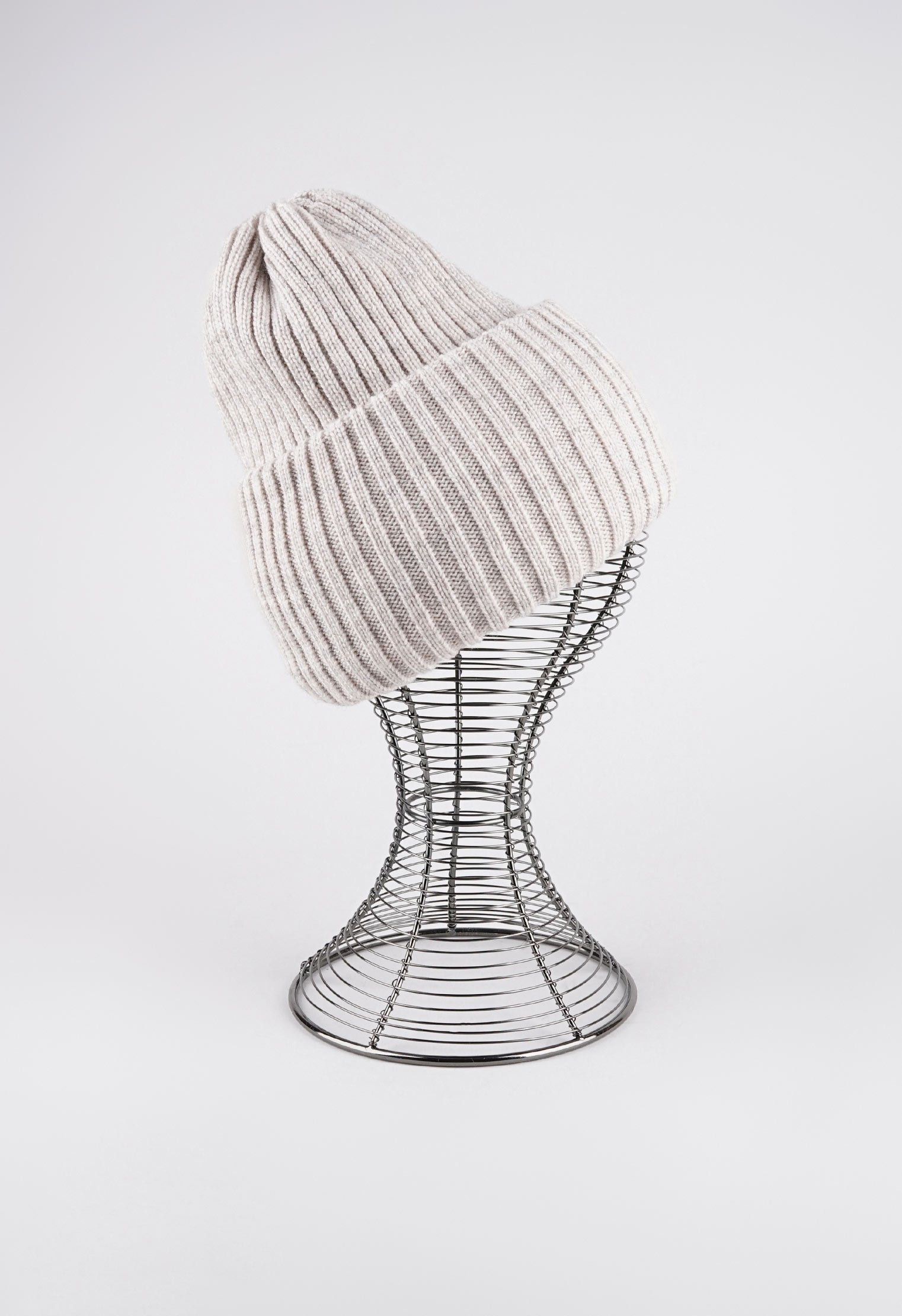 Головные уборы YSG Головные уборы YSG