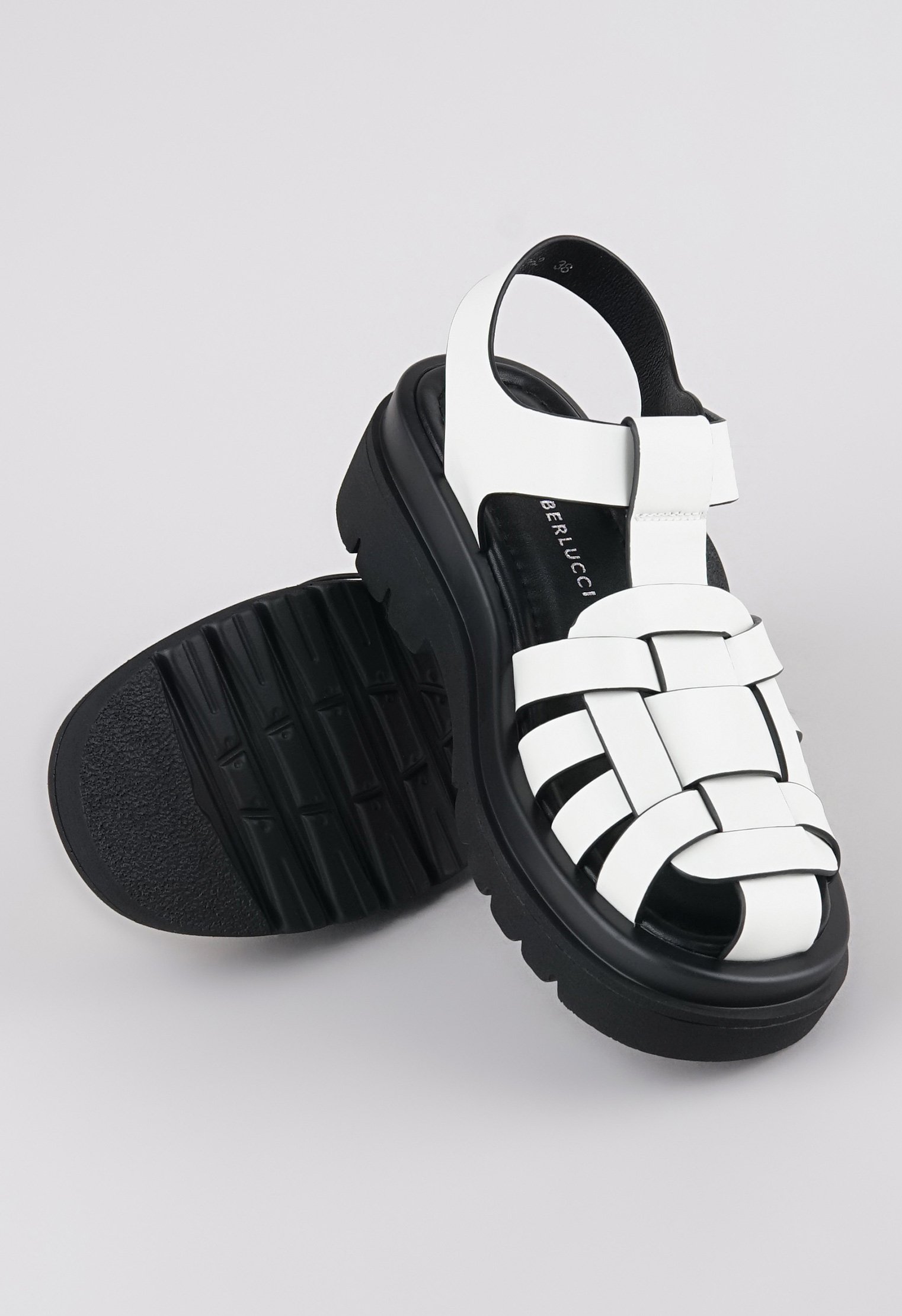 Сандалии Mario Berlucci Сандалии Mario Berlucci