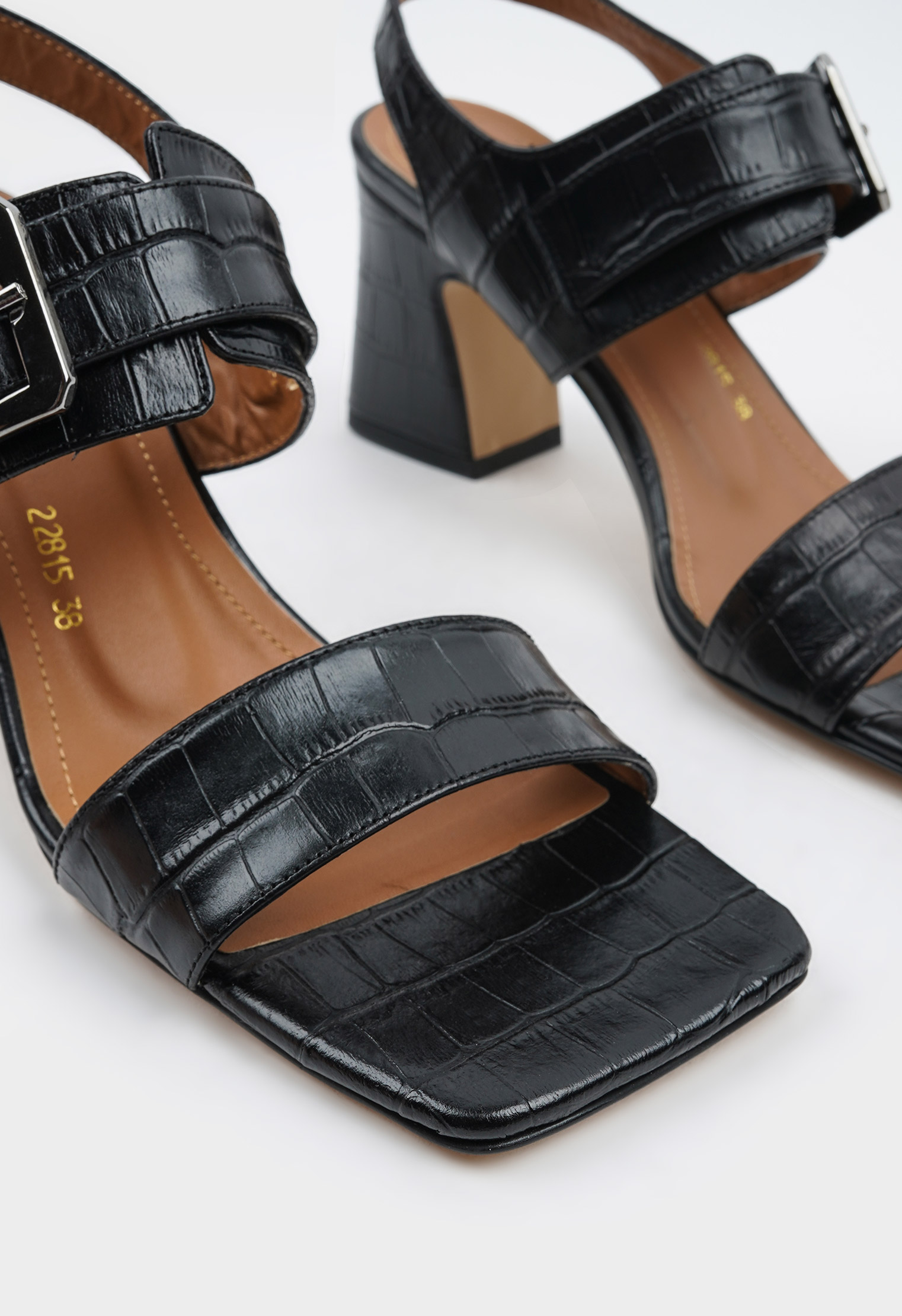 Босоножки на каблуке Mario Berlucci Босоножки на каблуке Mario Berlucci