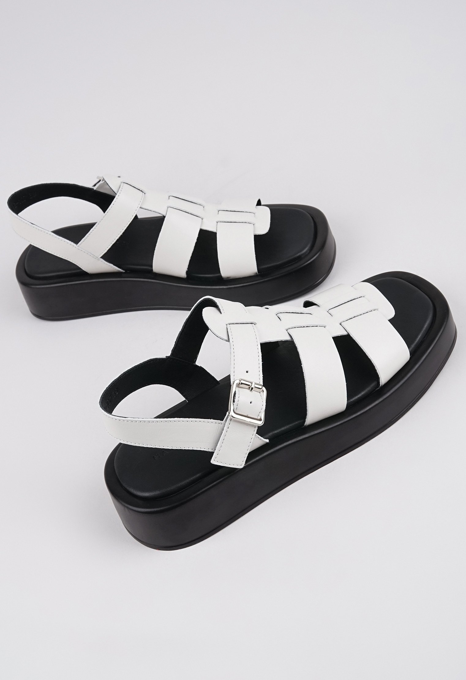 Сандалии Mario Berlucci Сандалии Mario Berlucci