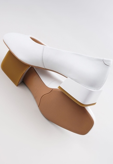 Туфли на низком каблуке Mario Berlucci Туфли на низком каблуке Mario Berlucci