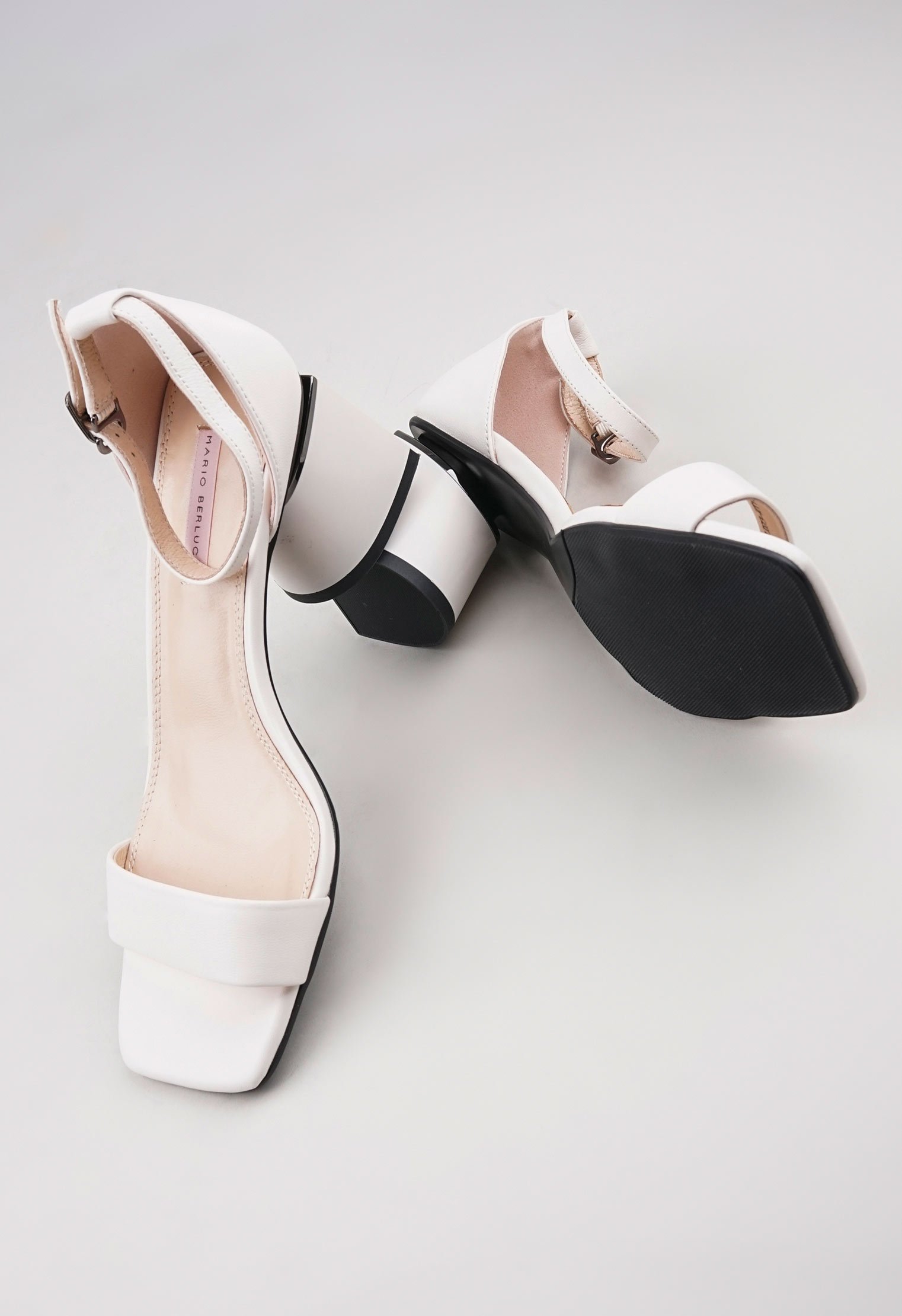 Босоножки на каблуке Mario Berlucci Босоножки на каблуке Mario Berlucci